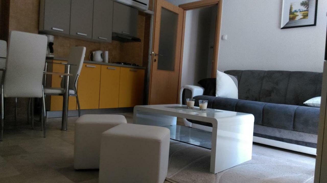 Boro Apartment Kastela Ngoại thất bức ảnh